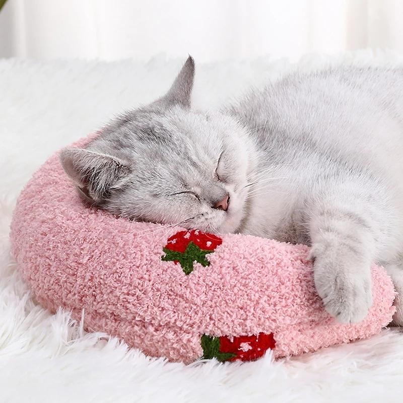 Coussin chat fraise