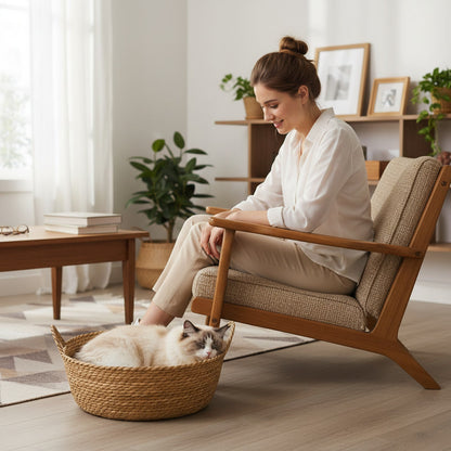 Panier en osier chat MonChatSimpleRotin salon contemporain