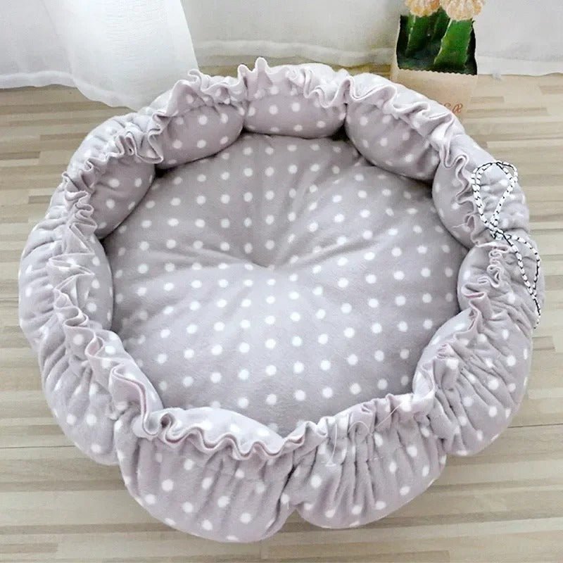 coussin pour chat gris point blanc