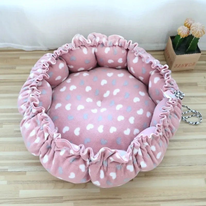 coussin pour chat rose coeurs