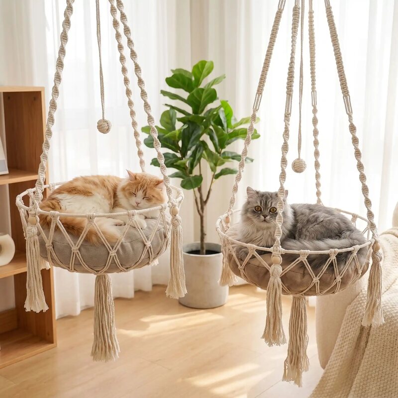 lit suspendu pour chat​ MonChatTranquille avec coussin